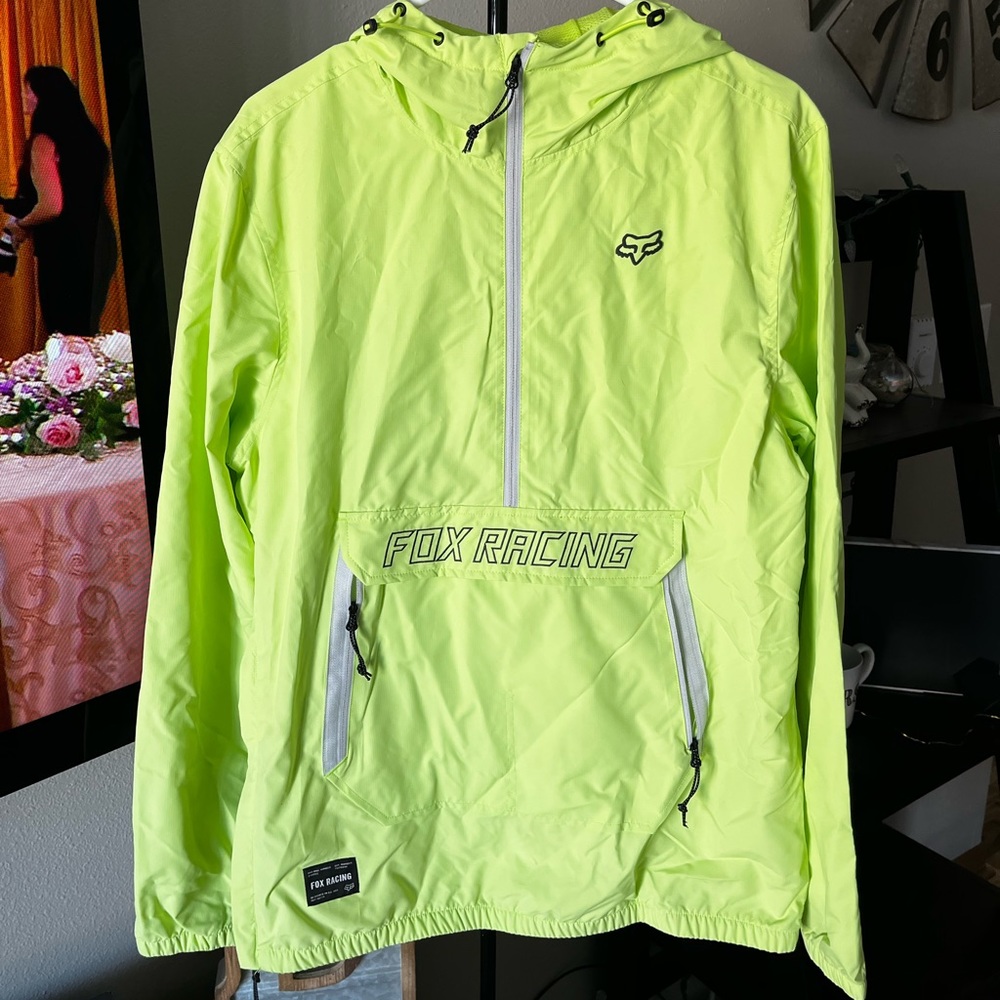 Men’s Medium Fox Windbreaker